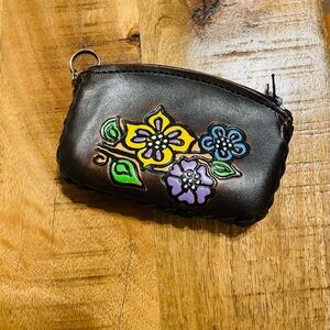Floral Embroidered Leather Coin purse Mini wallet with keychain ring